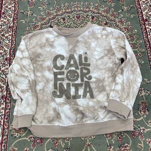 Little Co sweatshirt size 6